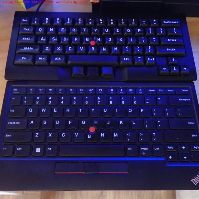 ���������� ChromeBook (�Ȥ��� Debian ü��) �������󥯥����Ƥ��������¹Բ�ư���Ϻ���ThinkPad �����ܡ��ɤ� TEX ����򥿥�ǥ����֡�ThinkPad �����ܡ��ɤ������ԥå����礭����TEX �ᥫ�˥��뤬�������ѥ�����ԥ󥰤⤤�����ɡ��ڥ��ڥ��Ȥ��� ThinkPad ���å��ⵤ����������